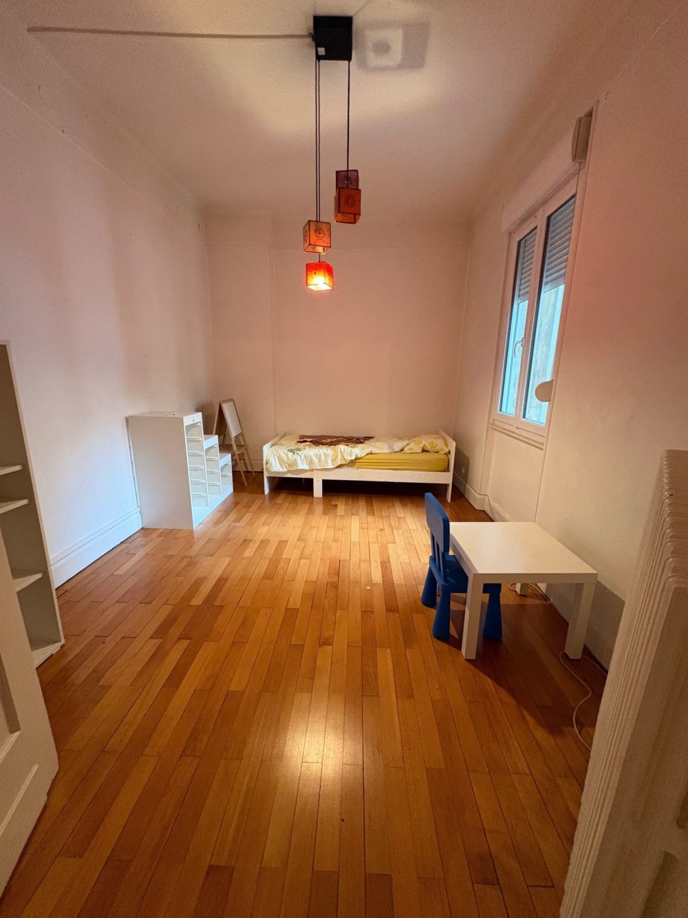CHAMBRE 4